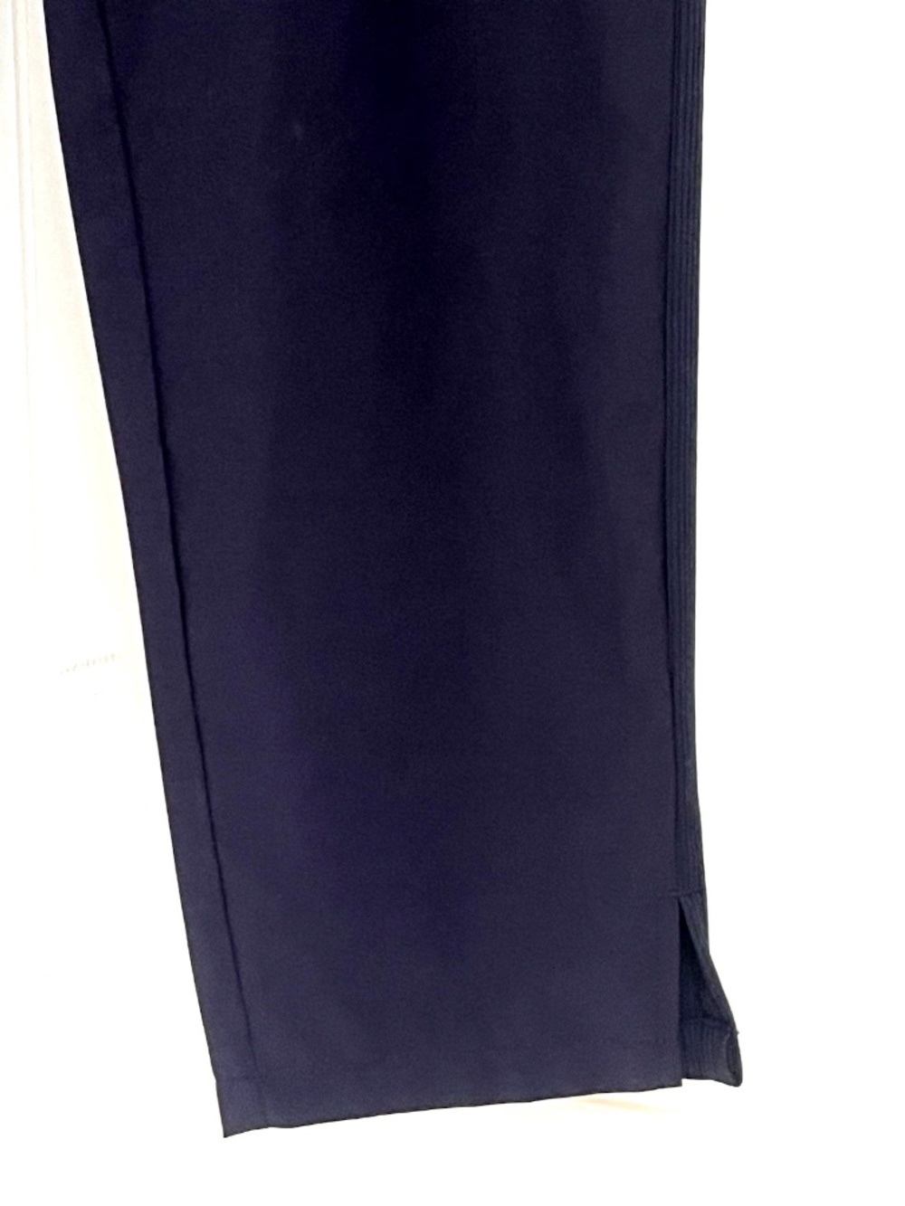 Quince Women's Performance Tech Ankle Commuter Pants Navy Blue Size small - Picture 10 of 10